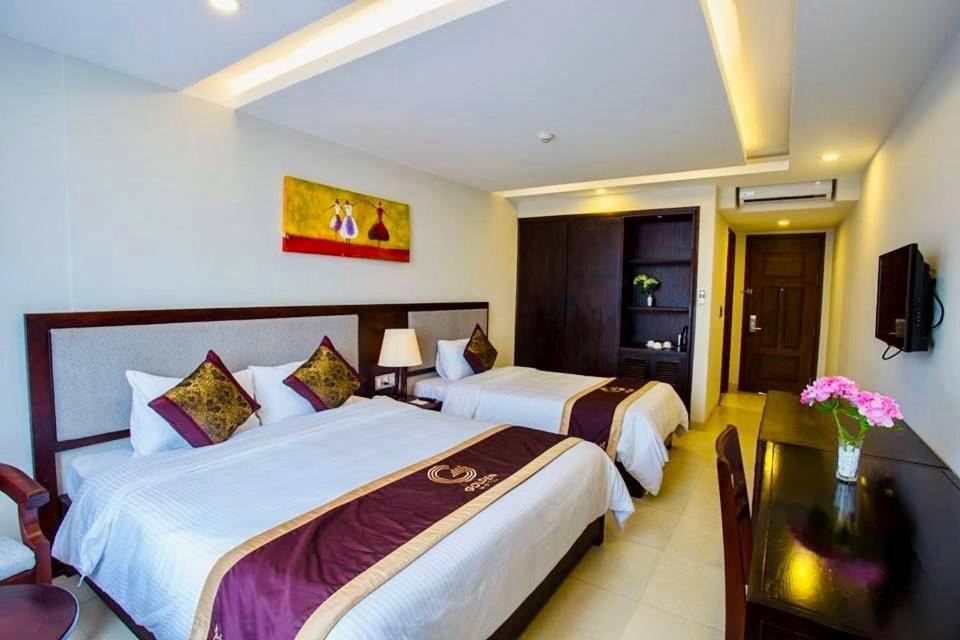 Golden Quang Tri Hotel Dong Ha Esterno foto