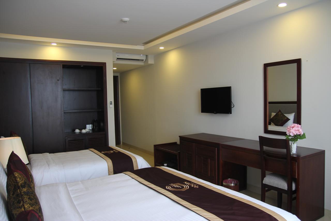 Golden Quang Tri Hotel Dong Ha Esterno foto